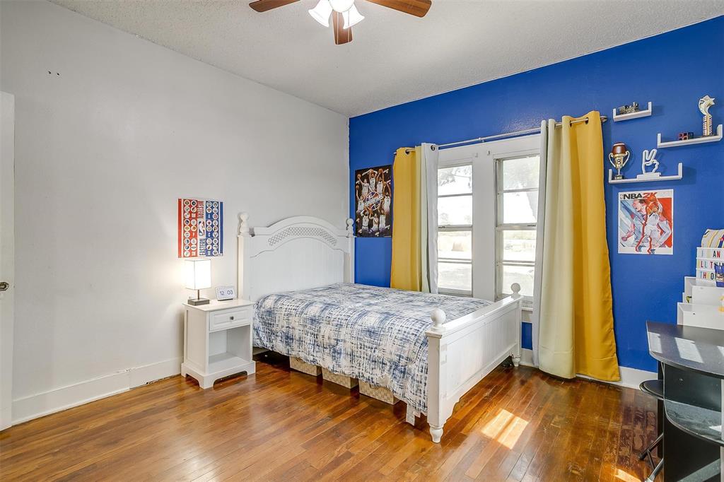 ABST 24 TR 127 R W BOYCE - Commercial Sale