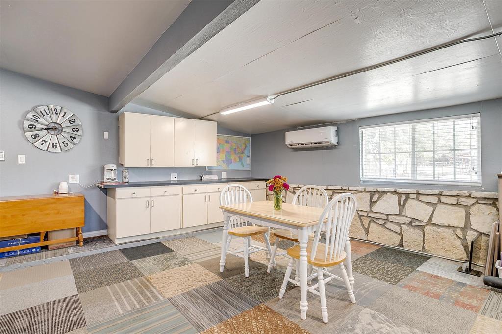 ABST 24 TR 127 R W BOYCE - Commercial Sale