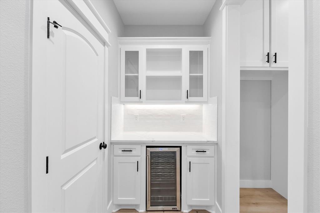 Whispering Winds Rep - Residential