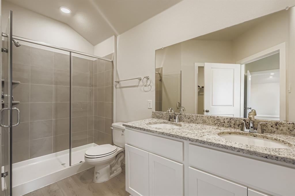 Middlefield Village - Residential