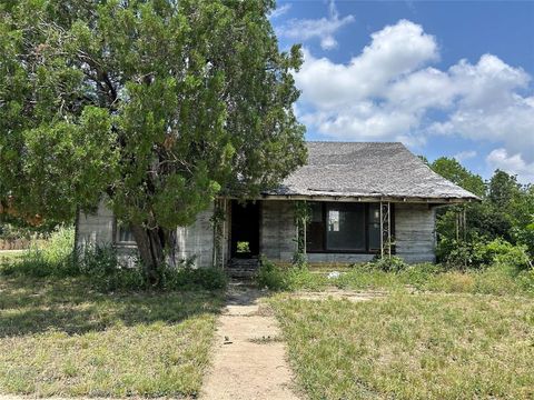 1412 8th Street Goldthwaite TX 76844