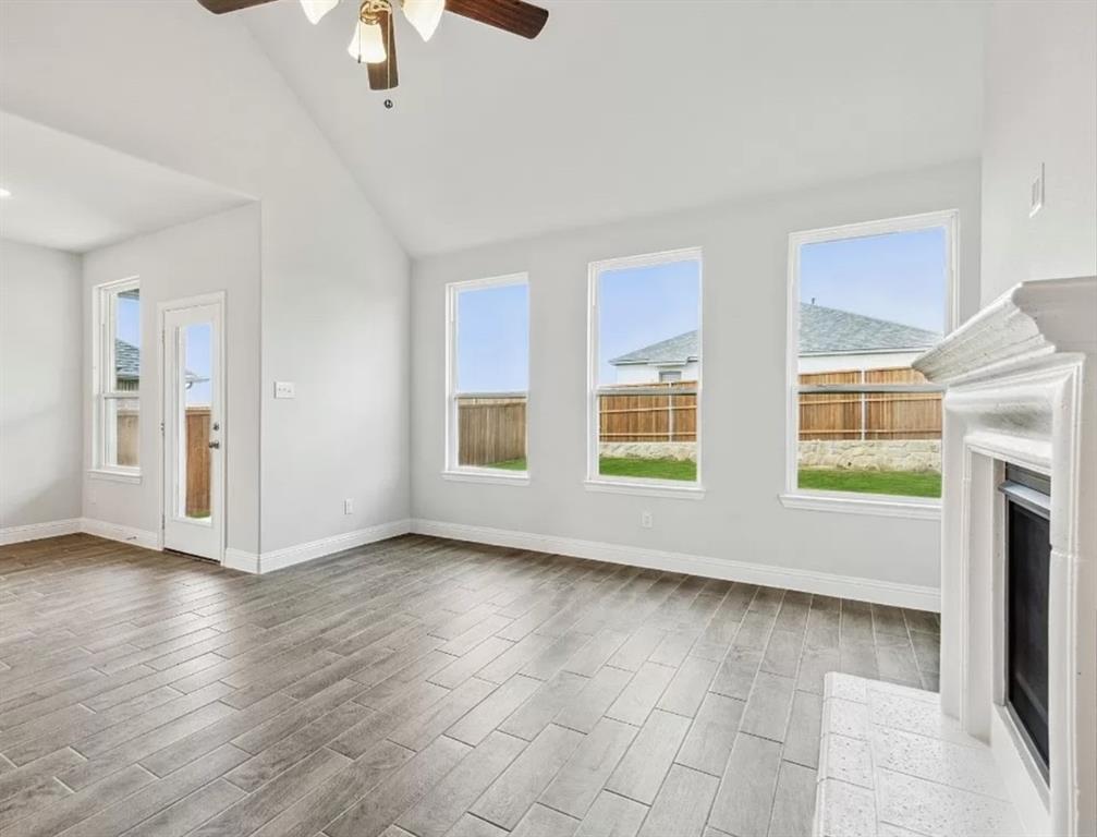 AnaCapri - Residential Lease