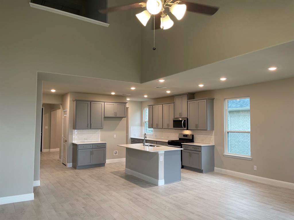 AnaCapri - Residential Lease