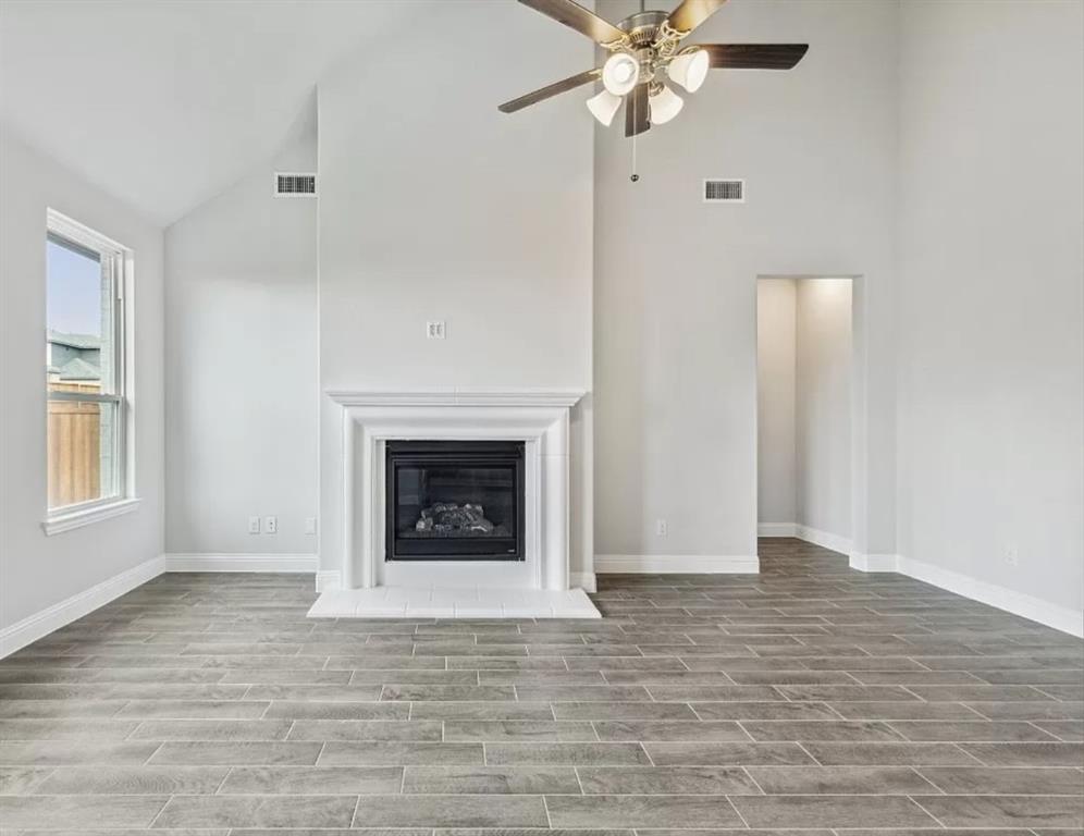 AnaCapri - Residential Lease