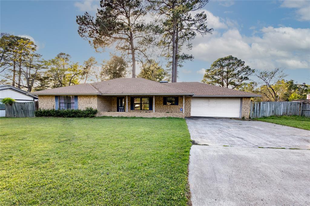 Clear Lakes, Zone 1 - Residential