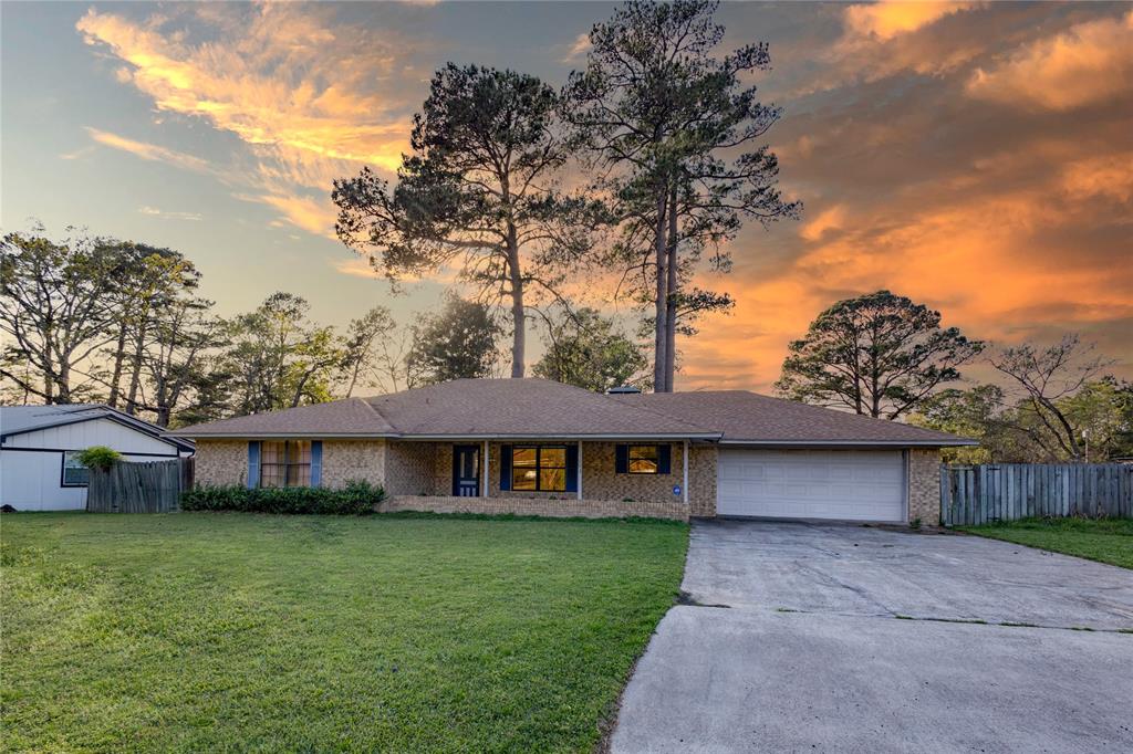 Clear Lakes, Zone 1 - Residential