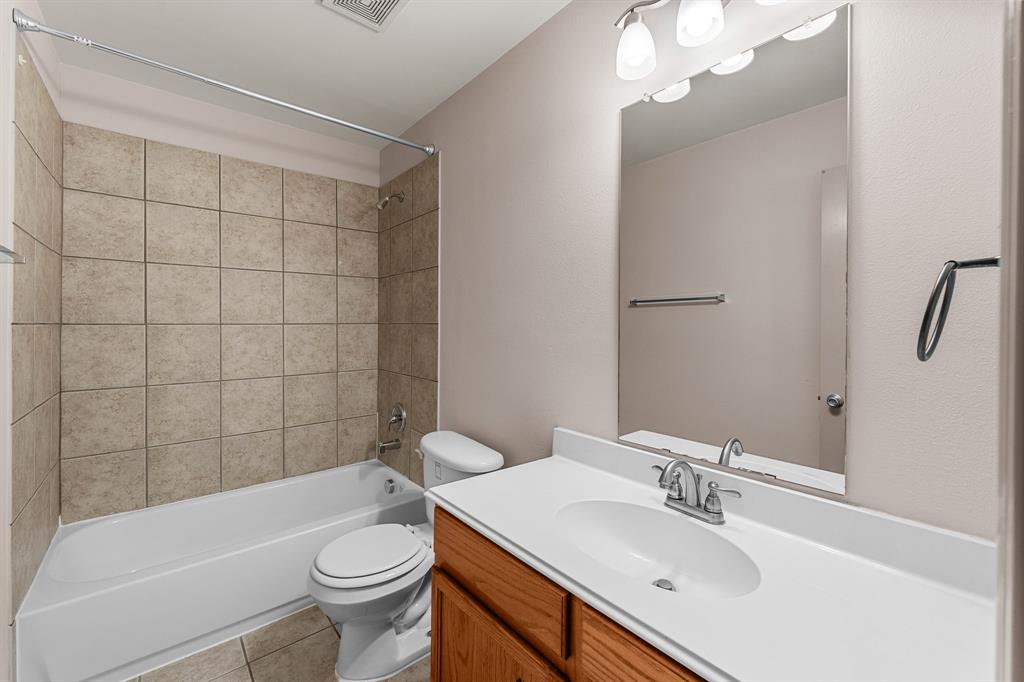 Newport Village At Trinity - Residential