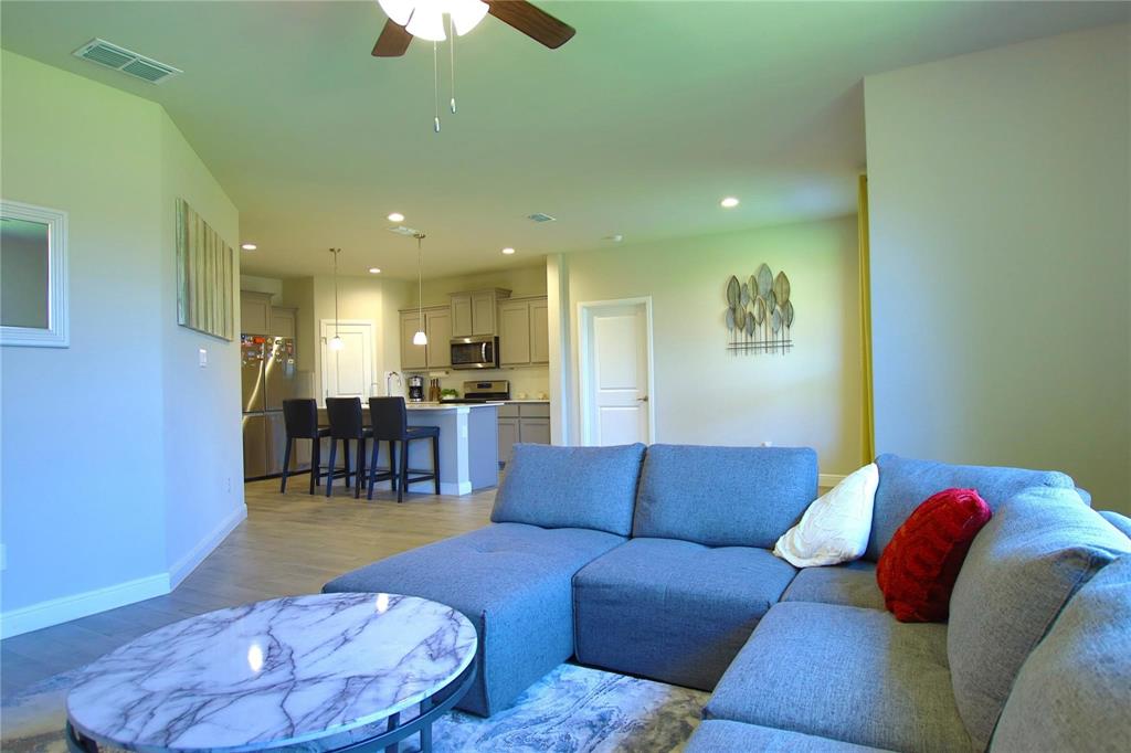 Trails Elizabeth Crk - Residential Lease