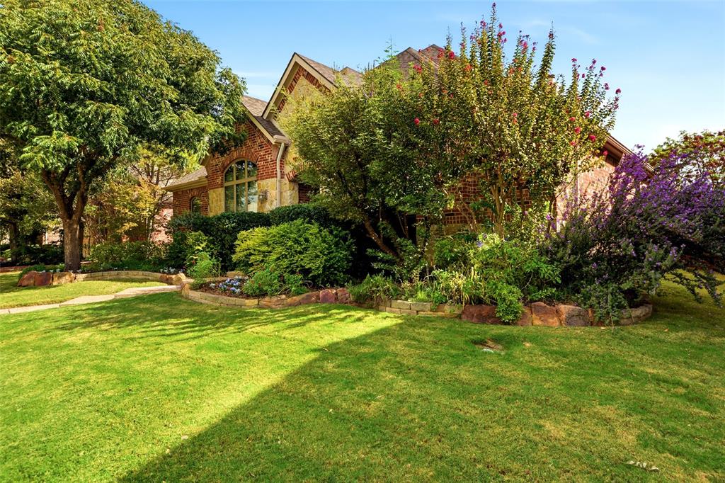 9112 Leafy Glade Road