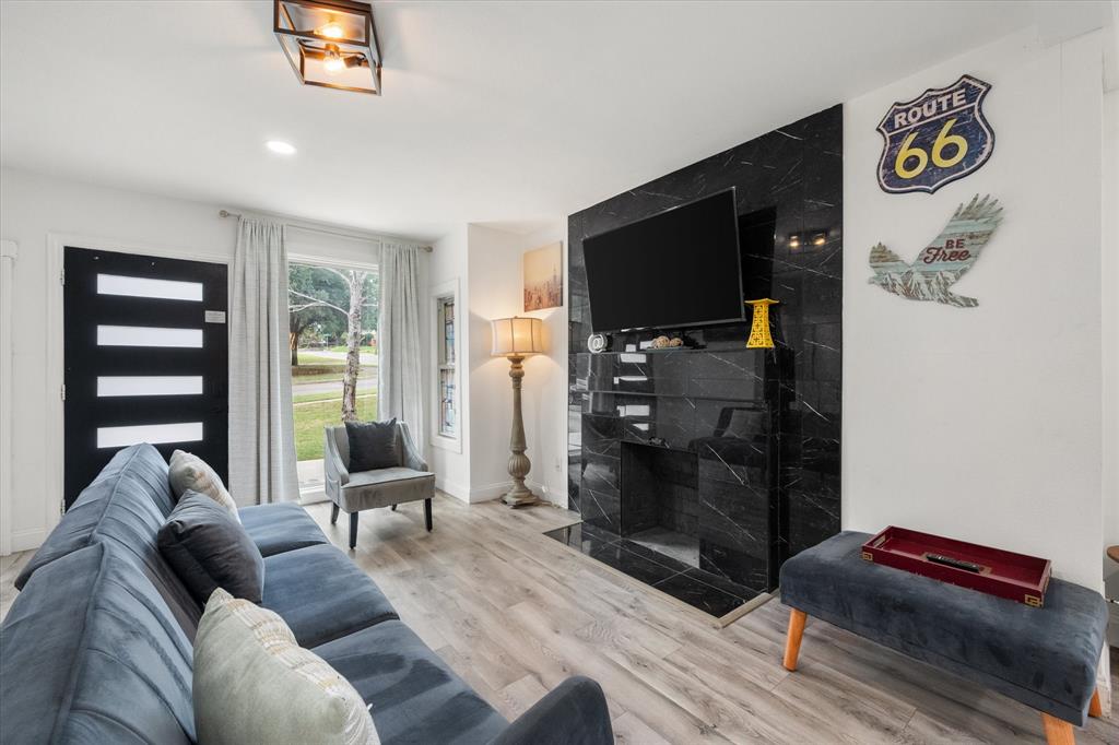 Sunset Summit - Residential Lease