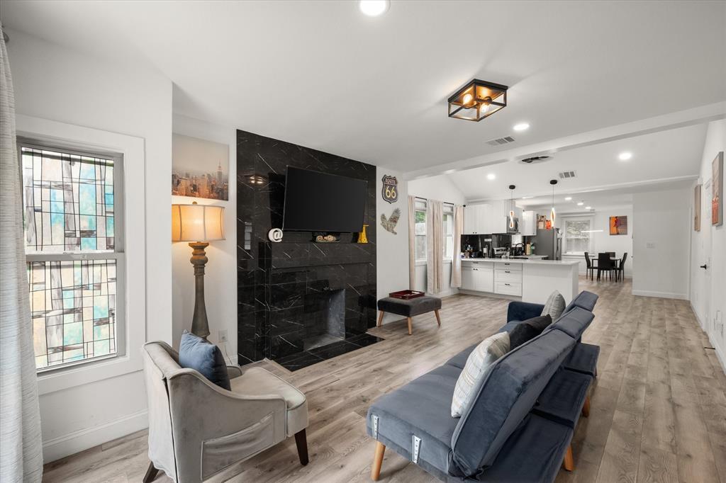 Sunset Summit - Residential Lease