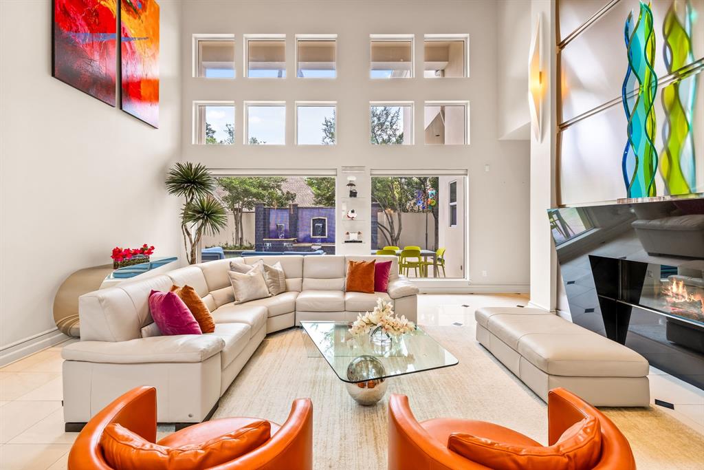 5608 Stone Cliff Court