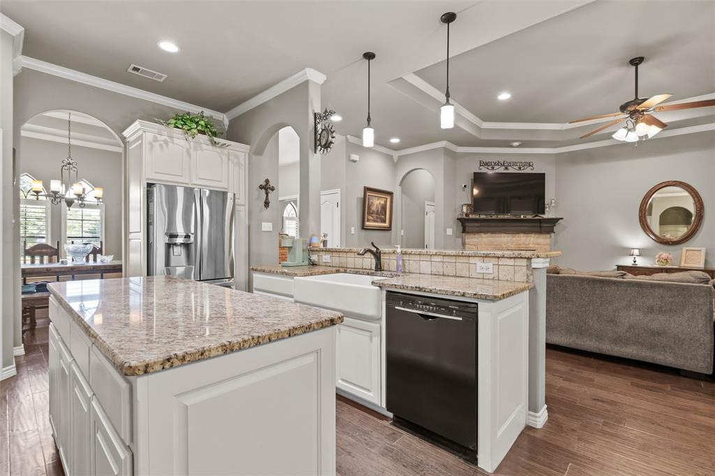 Knob Hill Estates - Residential