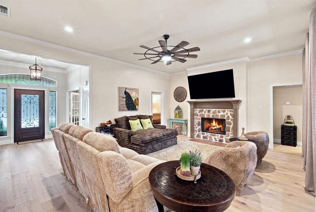 1613 Green Tree Drive