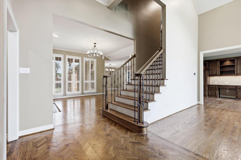 2526 Fallview Lane