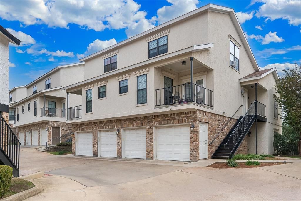 Photo of 3100 Fairfield Avenue #3B, Shreveport, LA 71104 (MLS # 21124161)