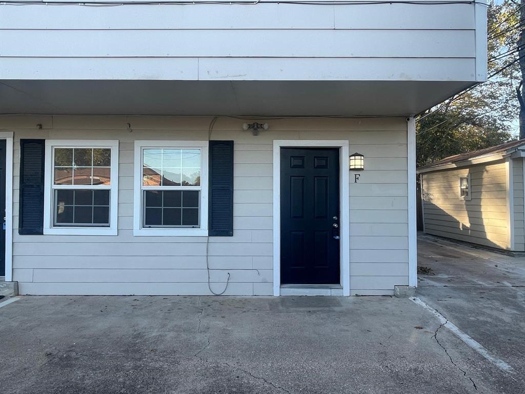 SOUTH SIDE ADDITION - Residential Lease