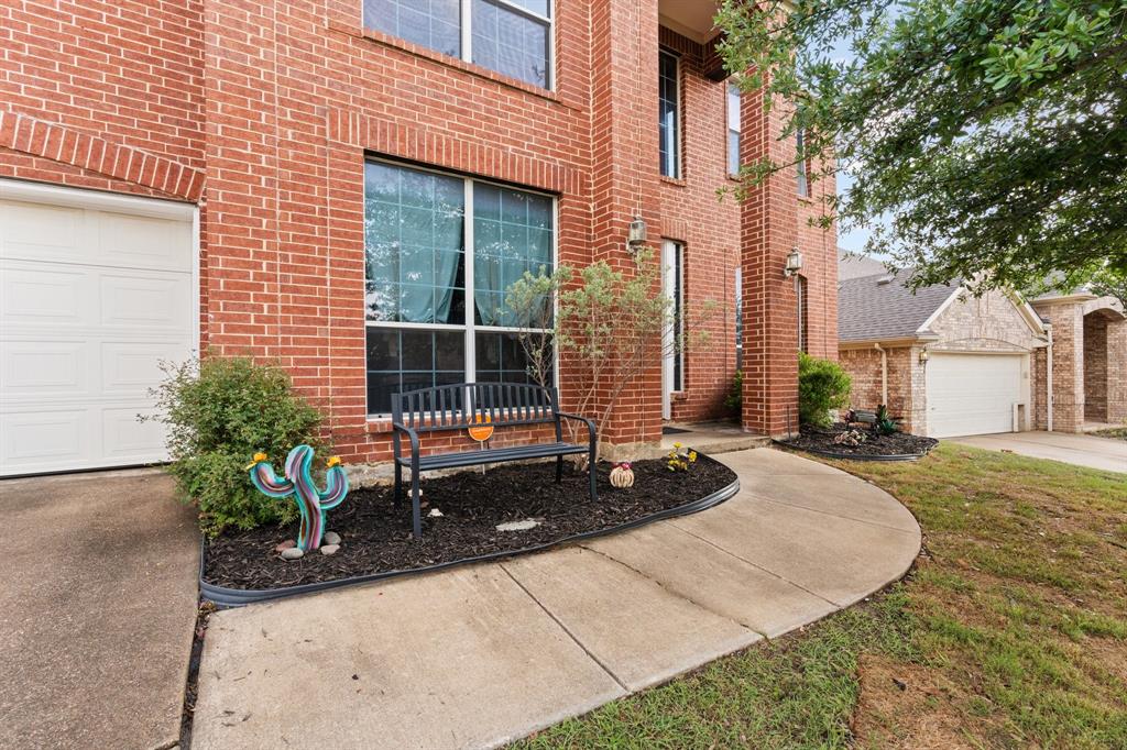 923 Peach Lane