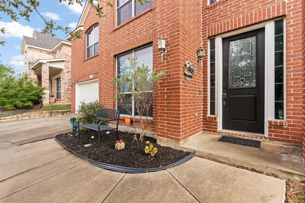 923 Peach Lane