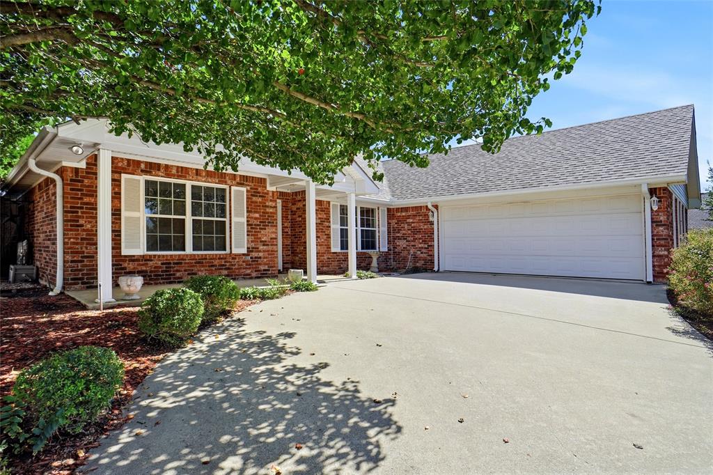 Photo of 104 Carissa Court, Krum, TX 76249 (MLS # 21393225)