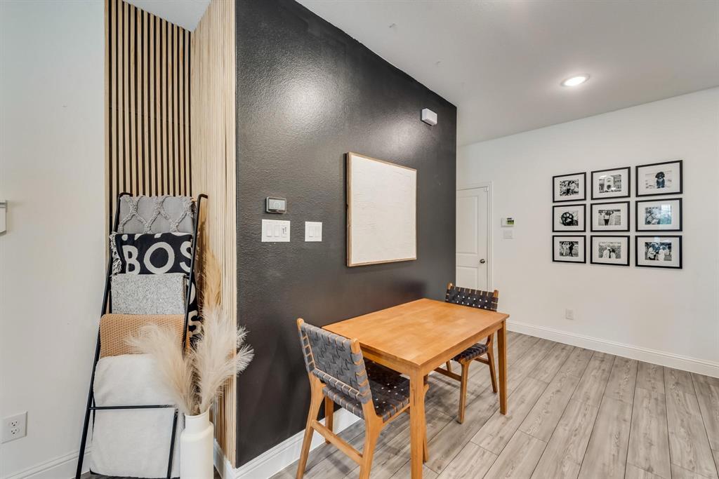 2514 Barnwood Lane