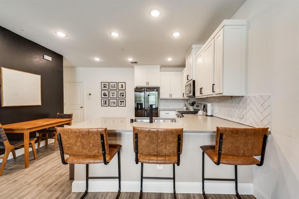 2514 Barnwood Lane