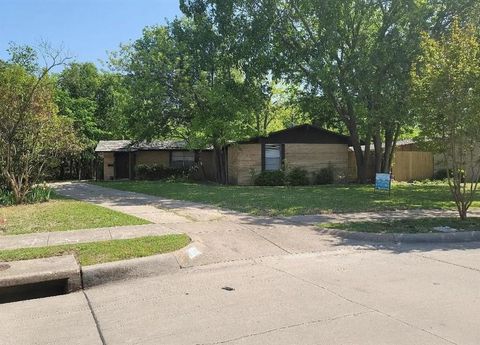 735 Sherbrook Drive Richardson TX 75080