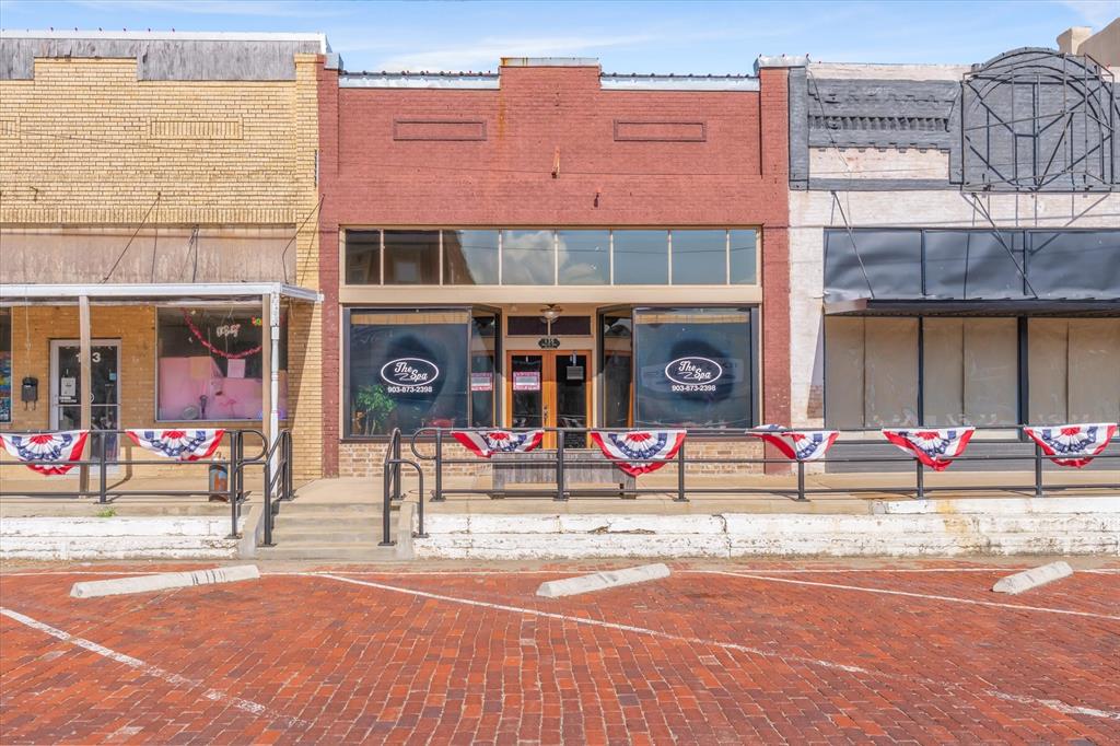 135 N 4th Street