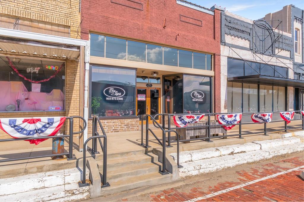 135 N 4th Street