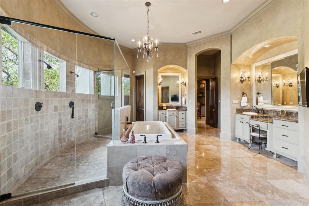 Chateau Du Lac Ph I - Residential