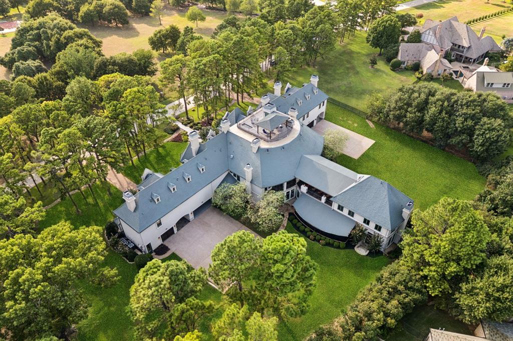 Chateau Du Lac Ph I - Residential