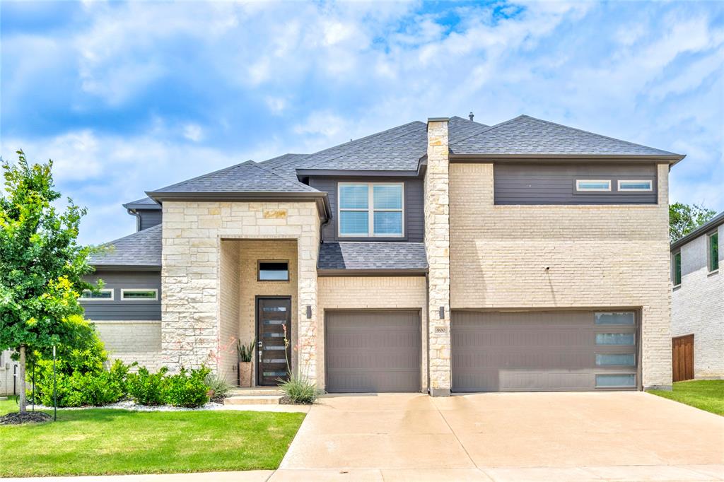 900 Panorama Drive