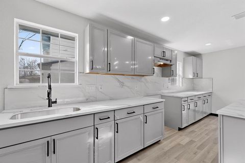 Tiny photo for 11360 Drummond Drive, Dallas, TX 75228 (MLS # 21199967)