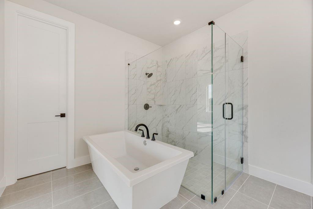 Lake Forest - Residential