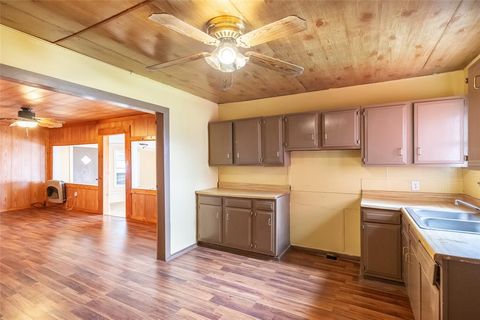 Tiny photo for 538 Apache Lane, Abilene, TX 79601 (MLS # 21198330)