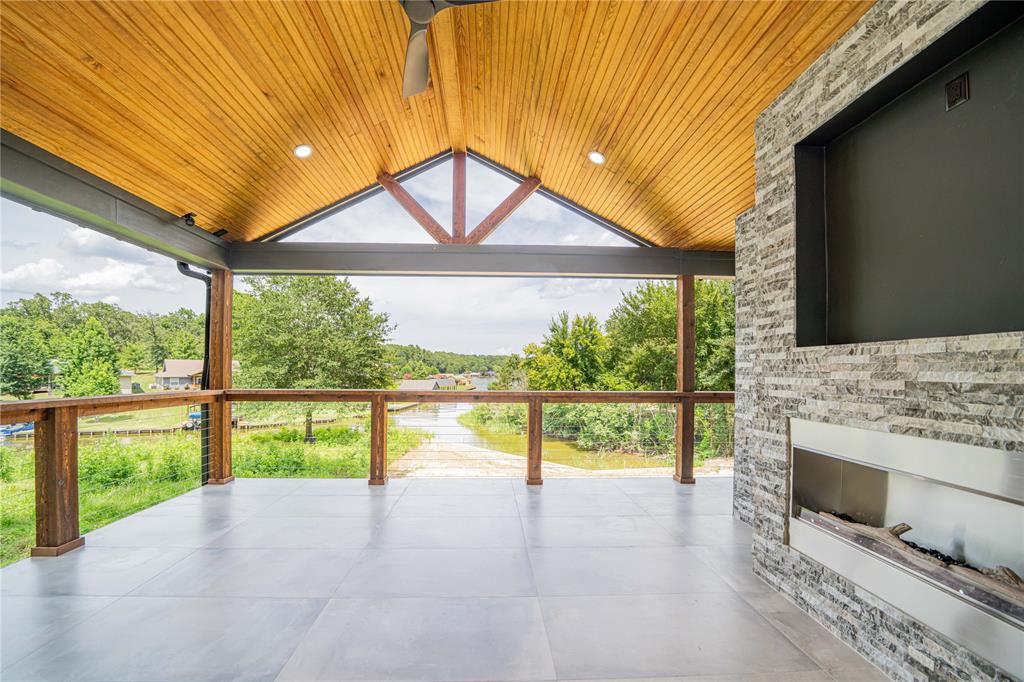 The Oaks - Residential