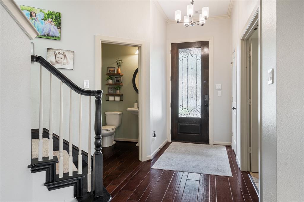 1050 Lone Ivory Trail