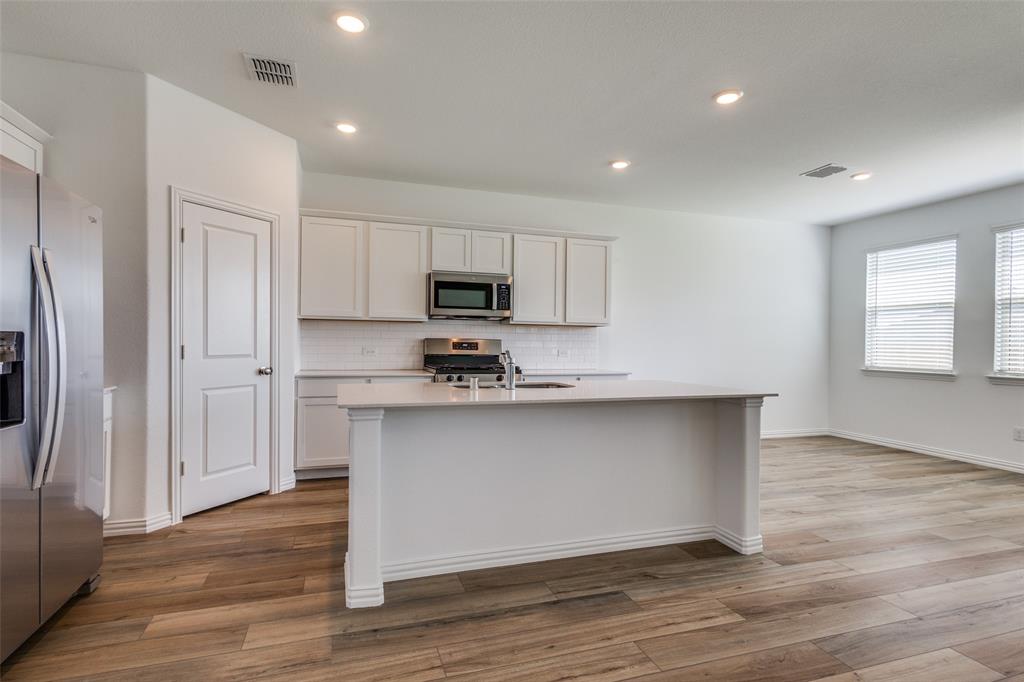 Sendera Ranch East-Phase 24 - Residential Lease