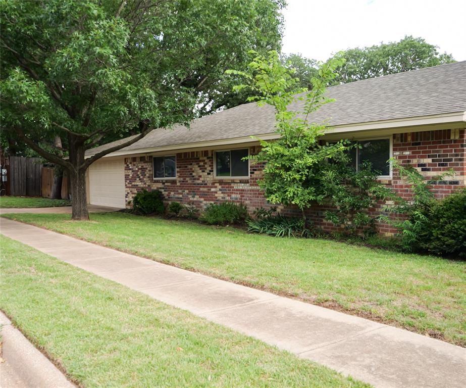 3501 Pecan Circle