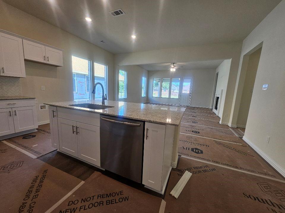901 Silverleaf Drive