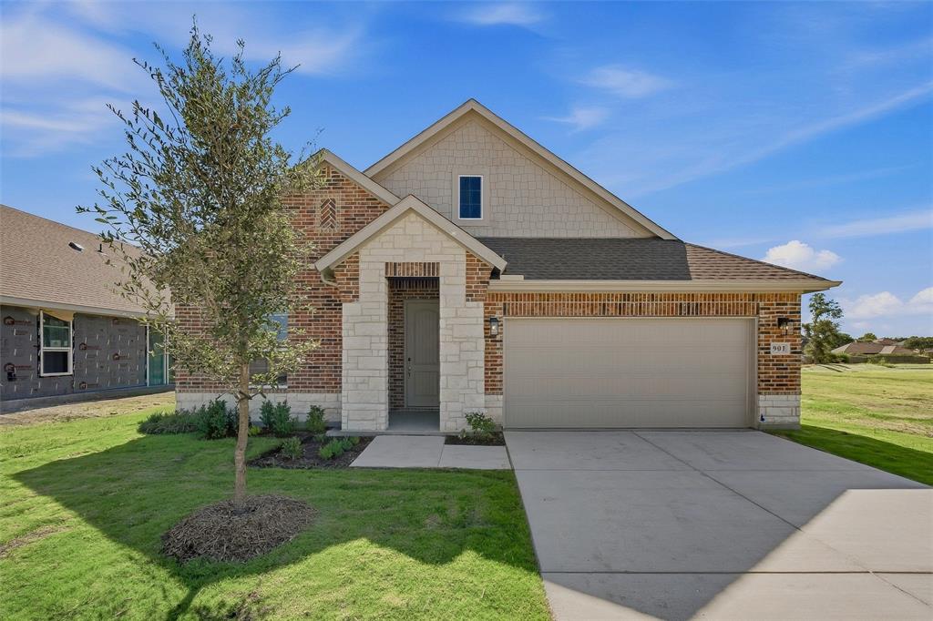 901 Silverleaf Drive