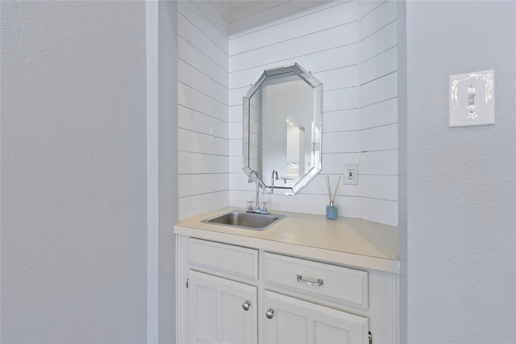 Holiday West Add - Residential