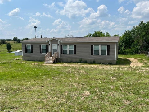 Photo of 18542 County Road 618, Farmersville, TX 75442 (MLS # 21400733)