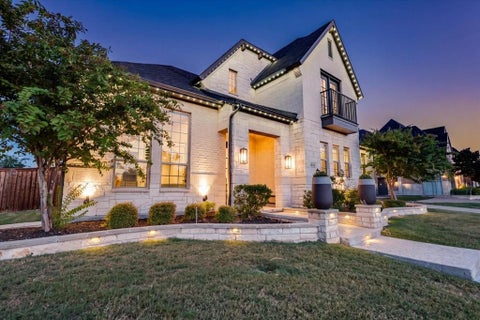 Photo of 4102 Parkview Boulevard, Celina, TX 75009 (MLS # 21391433)