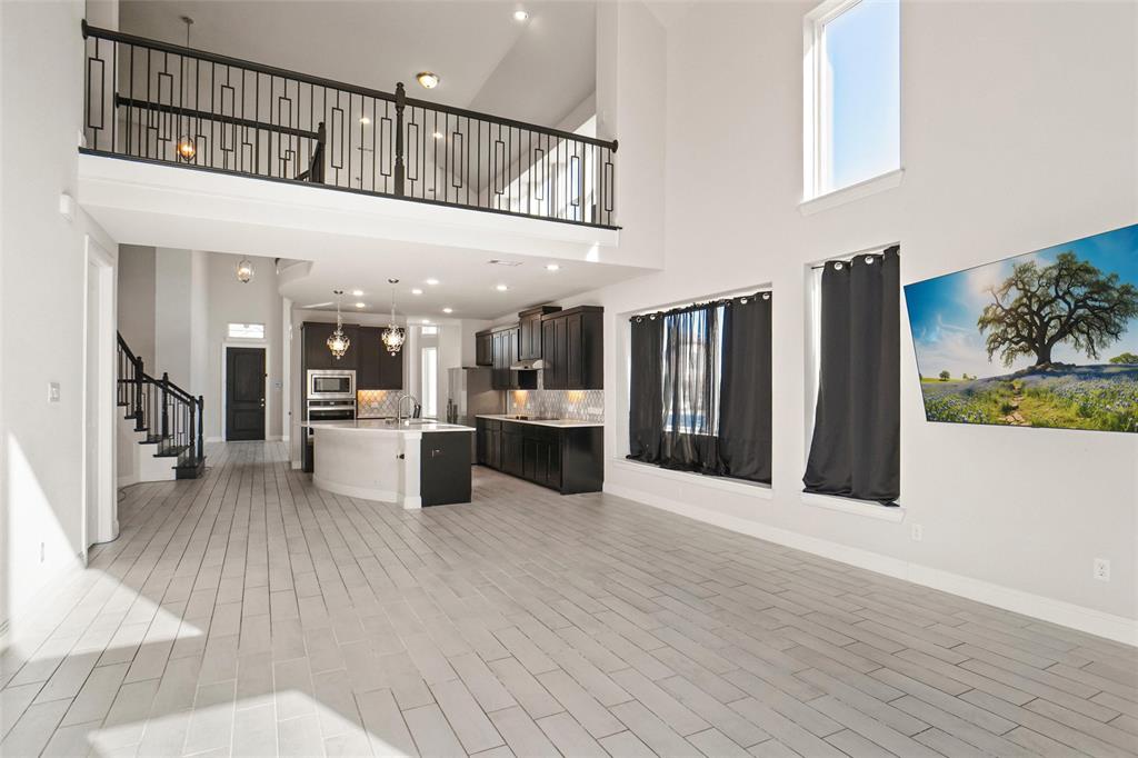 Justin Crossing Add - Residential