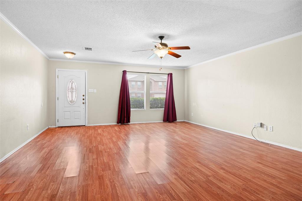 3956 Golden Horn Lane