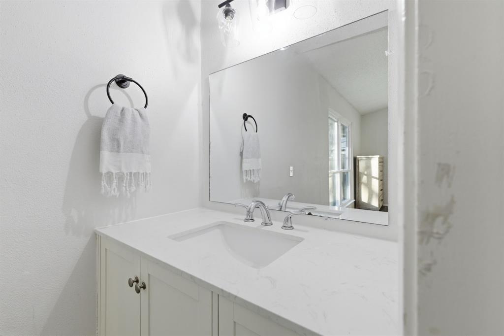 Valley Forge Bl 15933 Un 3 - Residential