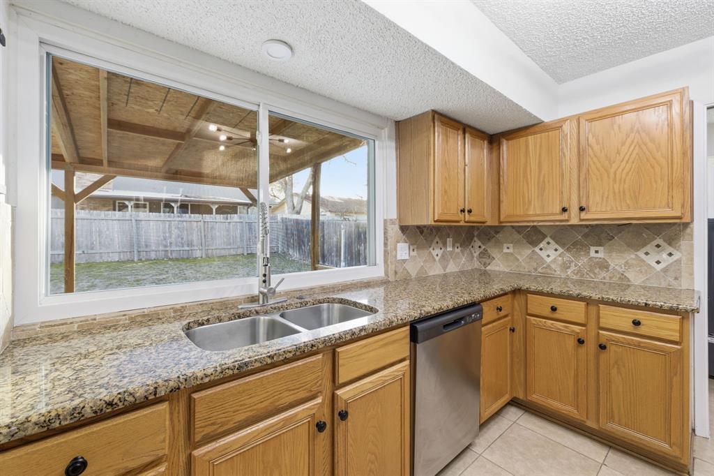 Valley Forge Bl 15933 Un 3 - Residential