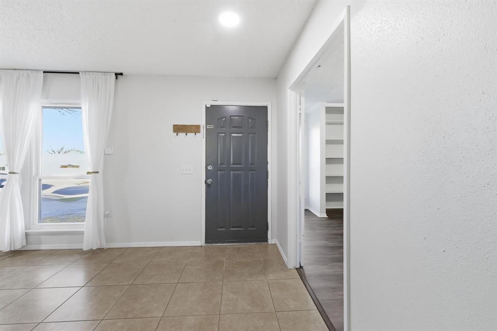 Valley Forge Bl 15933 Un 3 - Residential