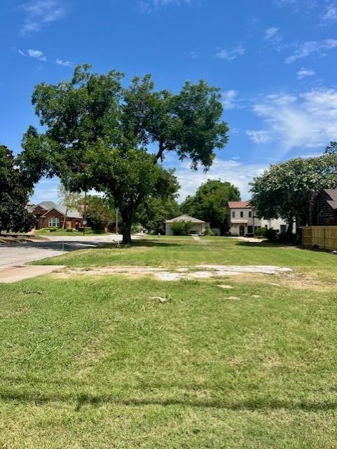 3829 W 5th Street